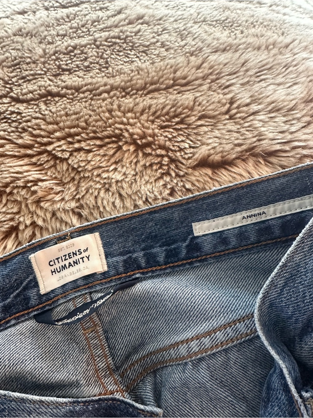 Citizens Of Humanity Straight Leg Jeans - Annina - Picture 7 of 7